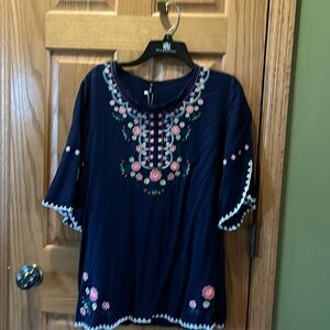 New with tags embroidered breathable